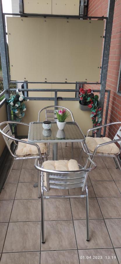 Leineblick Apartamento Seelze Exterior foto